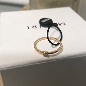 Mejuri Ring. 14k gold. 0.06k diamond.